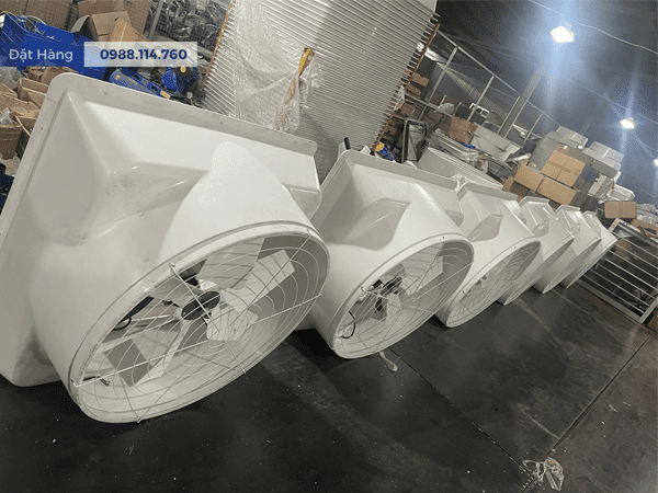 Ảnh Thật Quạt Thông Gió Composite 860