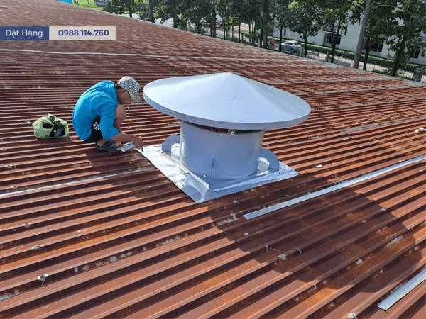 Quạt Hút Khói Công Nghiệp 4 Quạt hút mái nhà xưởng hút khói